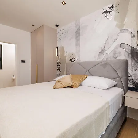 Atemberaubende Mit Privatpool Nur 450 Meter Zum - Hunde Sind Willkommen * Crikvenica