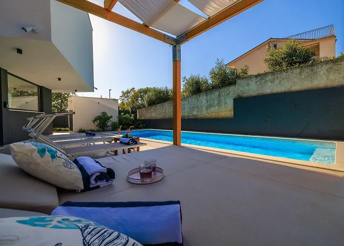 Σπίτι διακοπών Atemberaubende Mit Privatpool Nur 450 Meter Zum - Hunde Sind Willkommen *